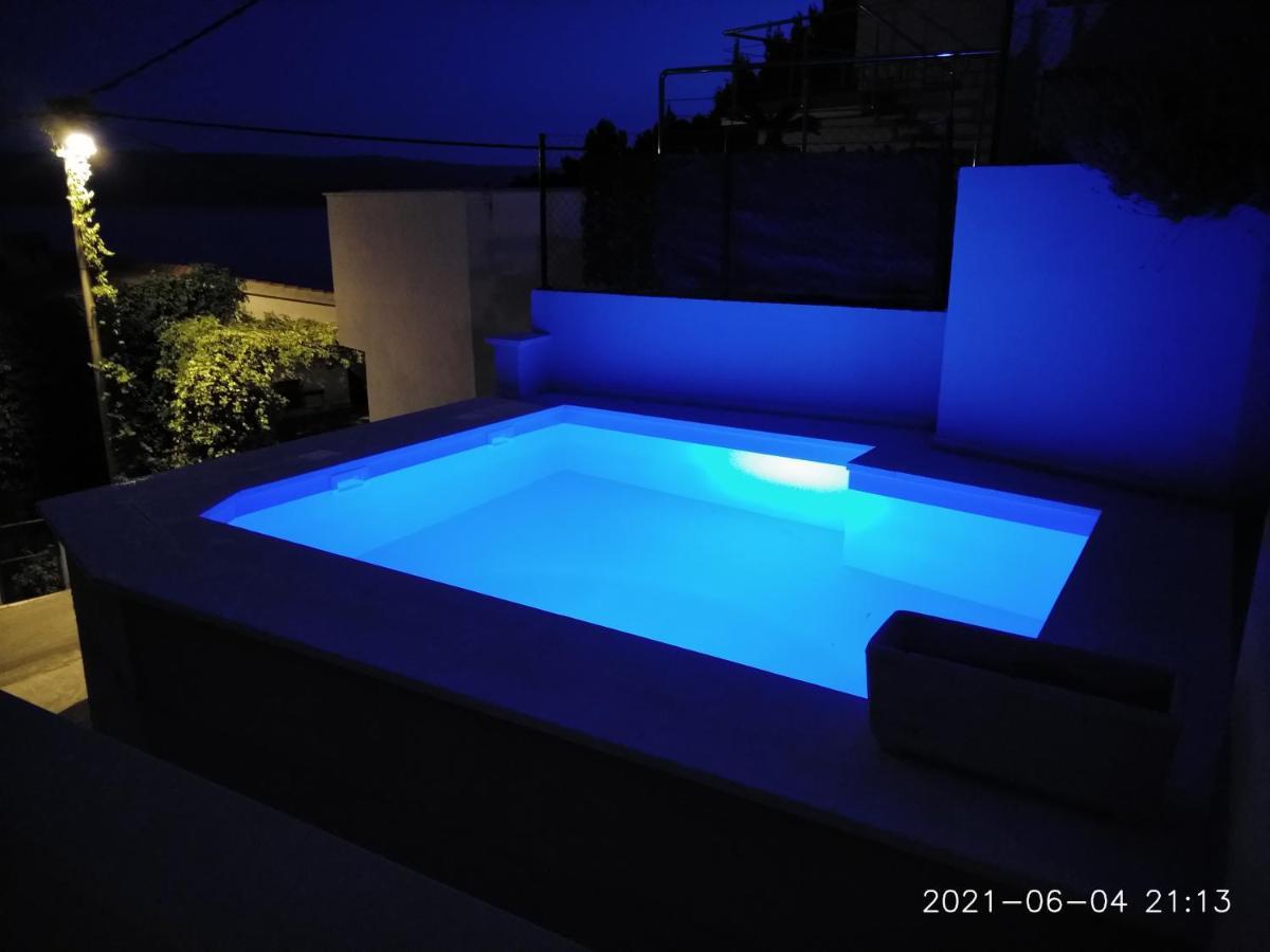 Private Pool And Sea View Apartment Omiš Exterior foto