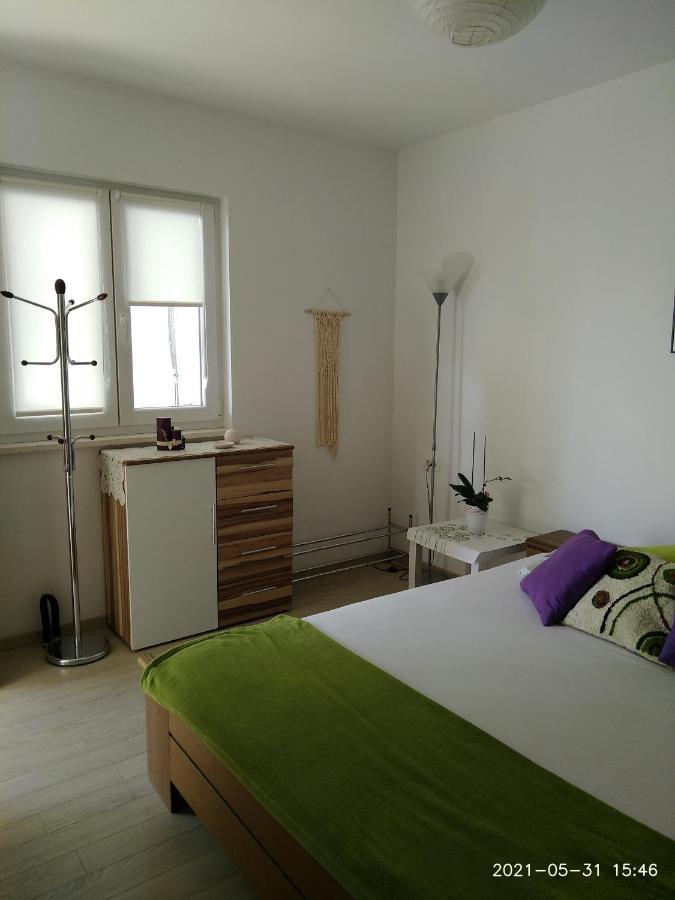 Private Pool And Sea View Apartment Omiš Exterior foto