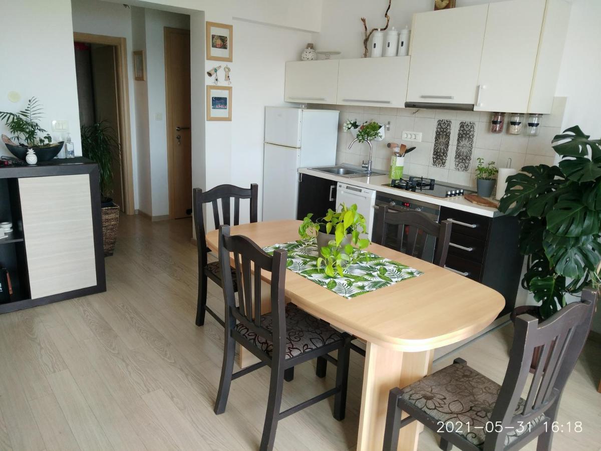Private Pool And Sea View Apartment Omiš Exterior foto